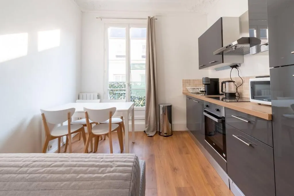 شقة Heart Of Haussman Quiet & Balcony *